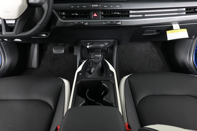 new 2025 Kia K4 car, priced at $28,572