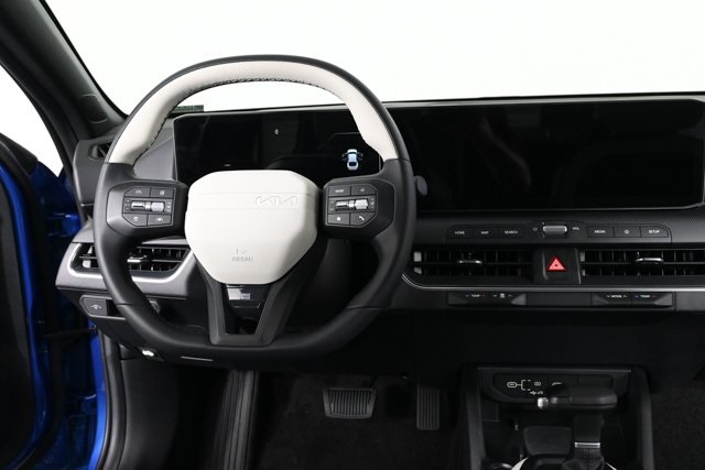new 2025 Kia K4 car, priced at $28,572