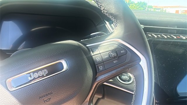 new 2025 Jeep Grand Cherokee L car, priced at $48,018