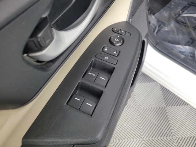 used 2020 Honda CR-V car, priced at $18,995