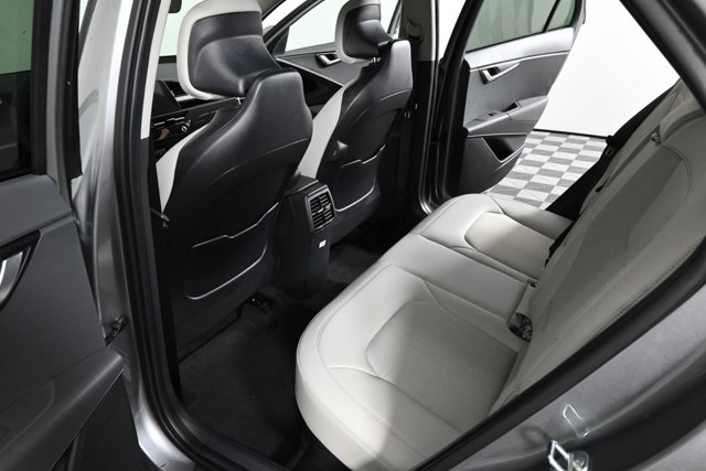 new 2025 Kia Niro car, priced at $32,200