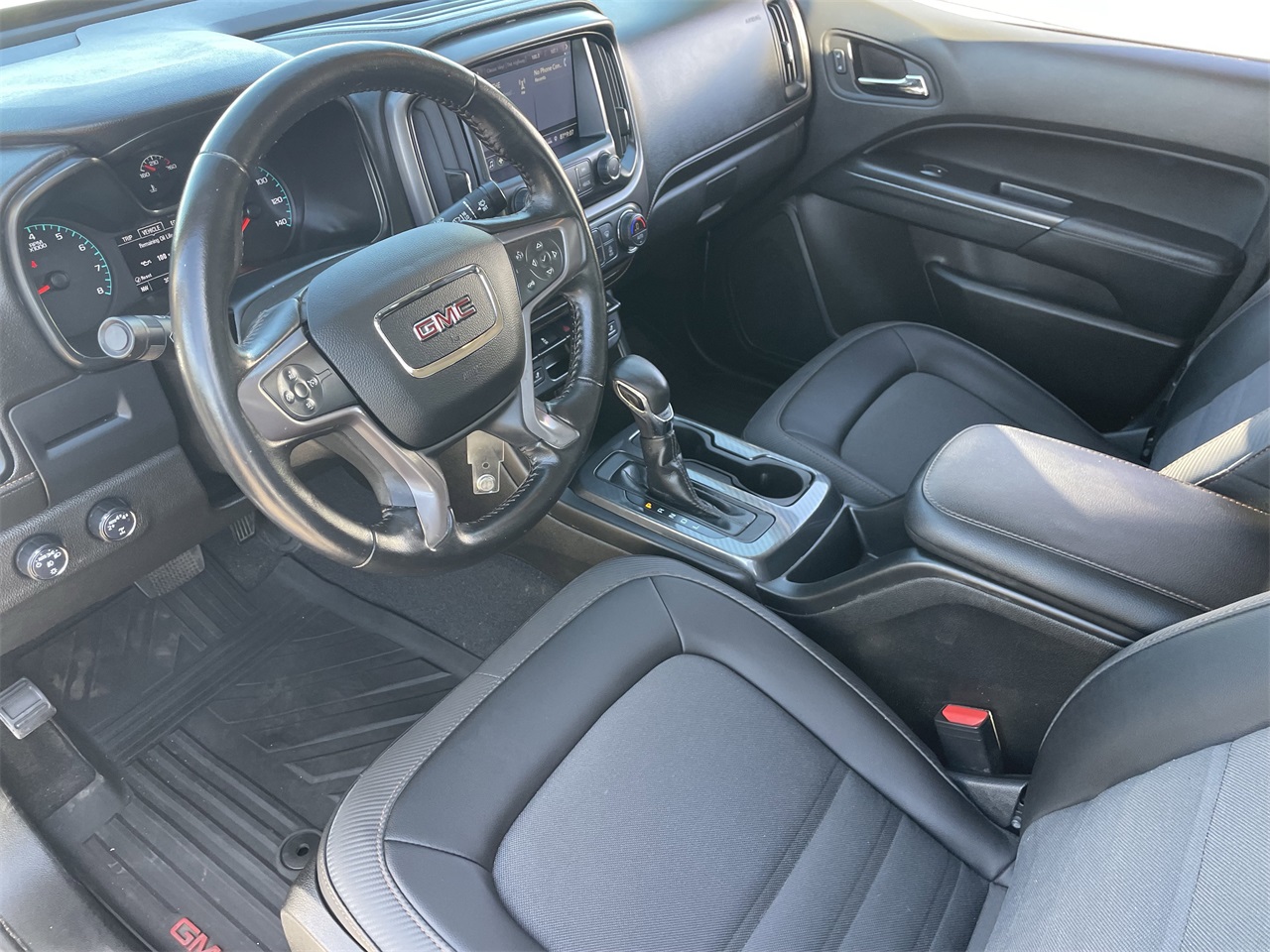 used 2022 GMC Canyon car, priced at $36,300
