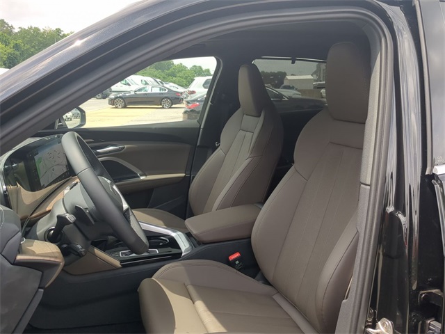 new 2025 Audi Q5 car, priced at $61,300