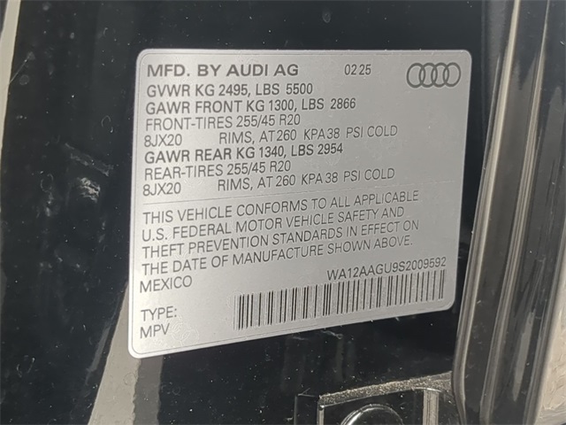 new 2025 Audi Q5 car, priced at $61,300