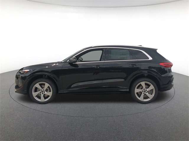 new 2025 Audi Q5 car, priced at $61,300