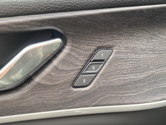 new 2025 Jeep Grand Cherokee L car, priced at $48,223