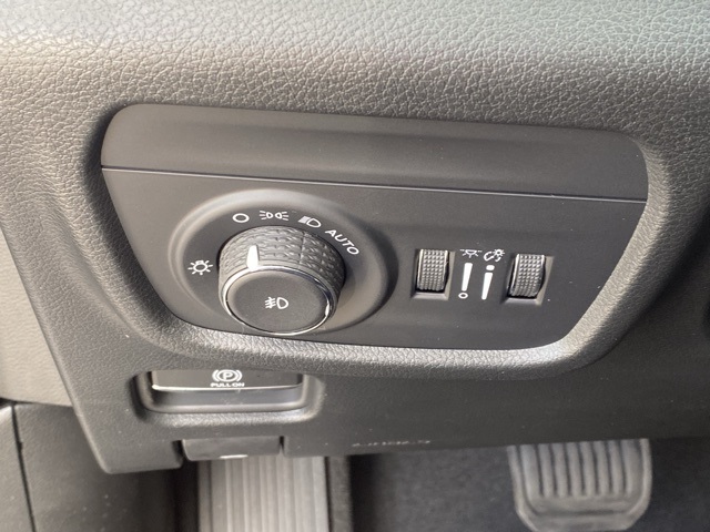 new 2025 Jeep Grand Cherokee L car, priced at $48,223