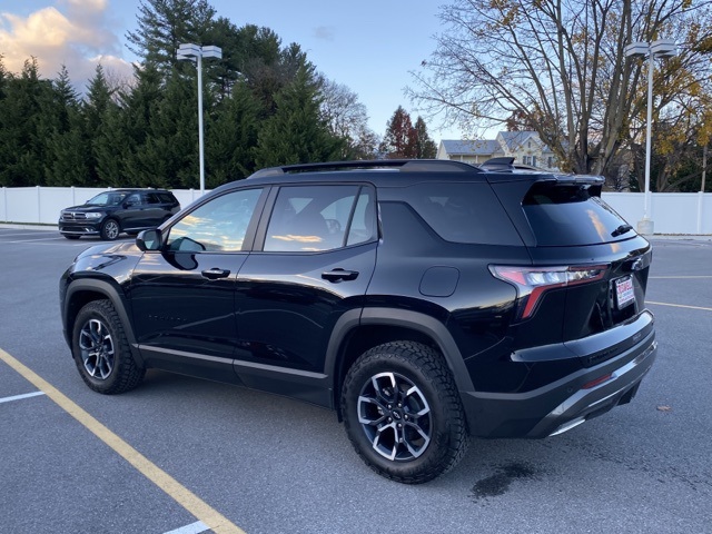 used 2025 Chevrolet Equinox car, priced at $33,733