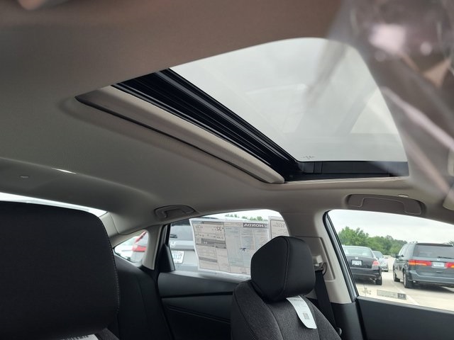 new 2025 Honda Accord car, priced at $31,015