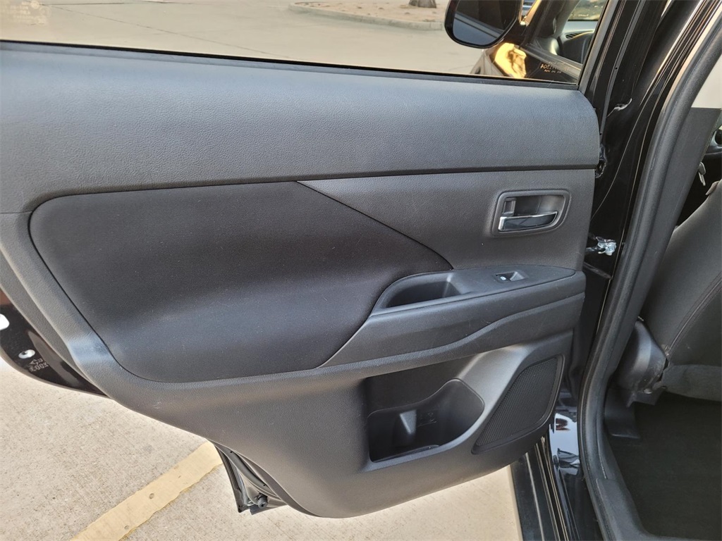 used 2016 Mitsubishi Outlander car, priced at $7,590