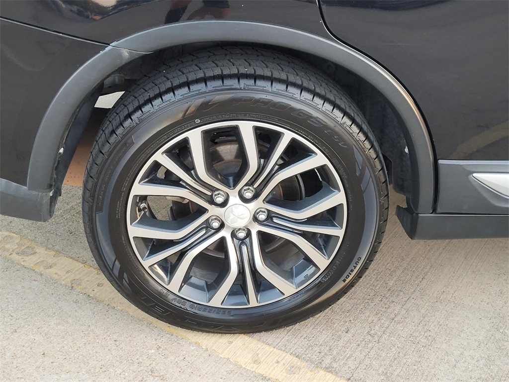 used 2016 Mitsubishi Outlander car, priced at $7,590