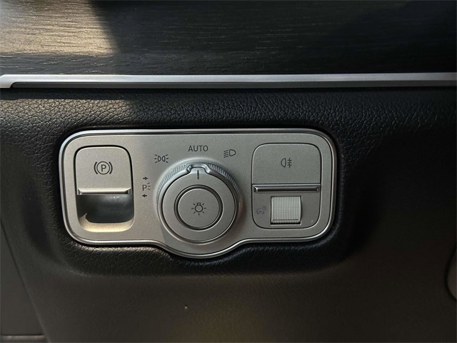 used 2022 Mercedes-Benz GLE car, priced at $50,991