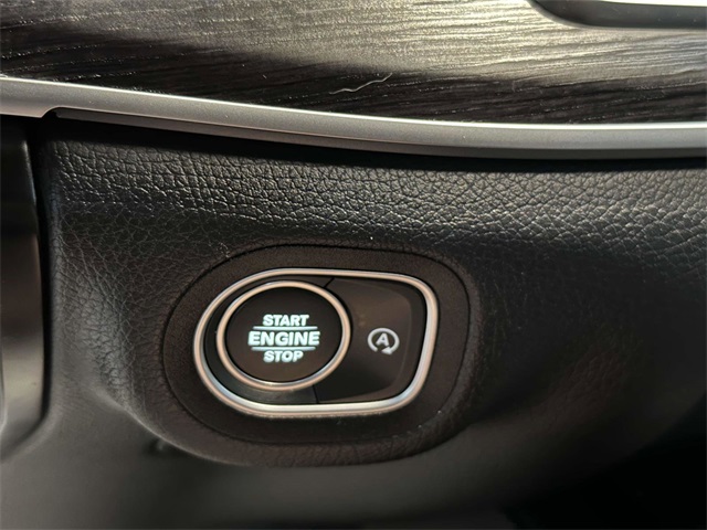 used 2022 Mercedes-Benz GLE car, priced at $50,991