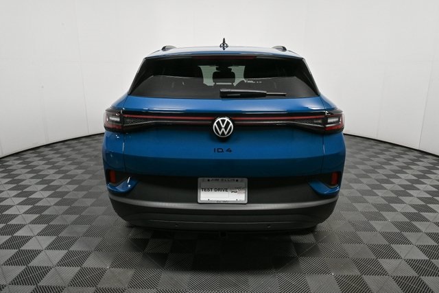 new 2025 Volkswagen ID.4 car, priced at $57,946
