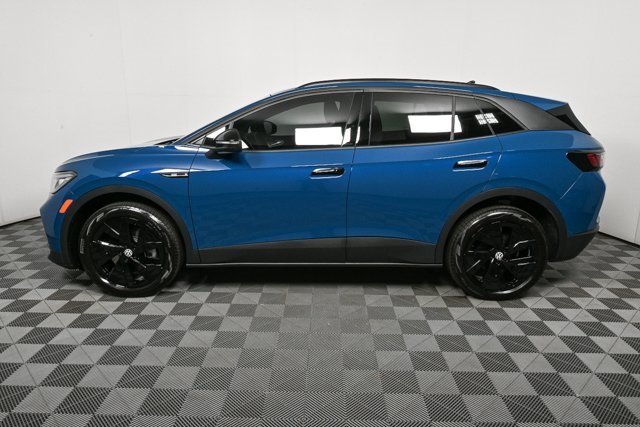 new 2025 Volkswagen ID.4 car, priced at $57,946