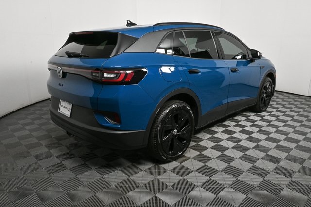 new 2025 Volkswagen ID.4 car, priced at $57,946
