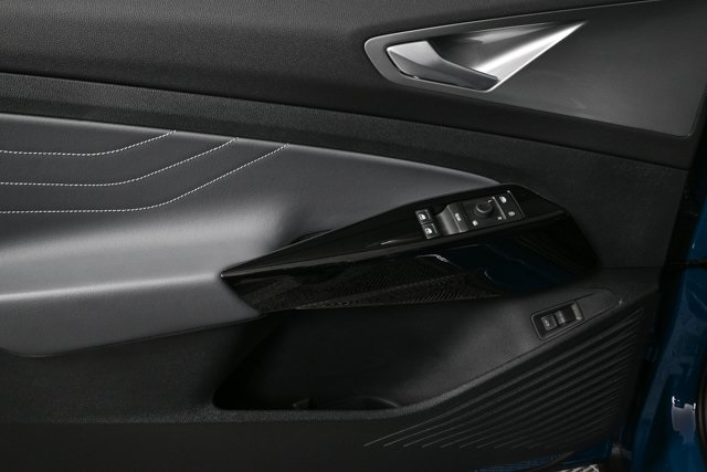 new 2025 Volkswagen ID.4 car, priced at $57,946