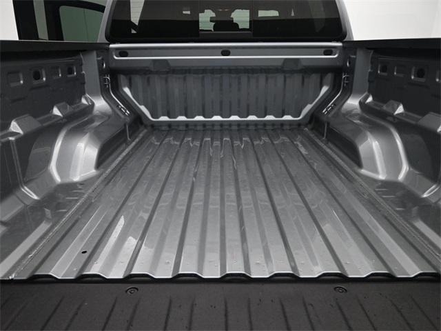 new 2025 Chevrolet Colorado car, priced at $33,978