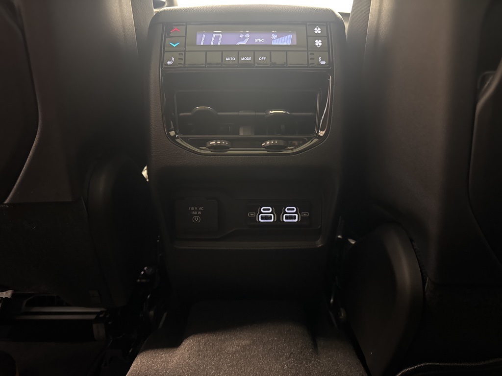 new 2025 Jeep Grand Cherokee L car, priced at $50,917