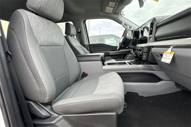 new 2025 Ford F-250SD car, priced at $65,550