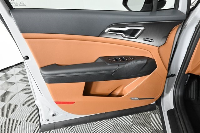 new 2026 Kia Sportage car, priced at $39,885