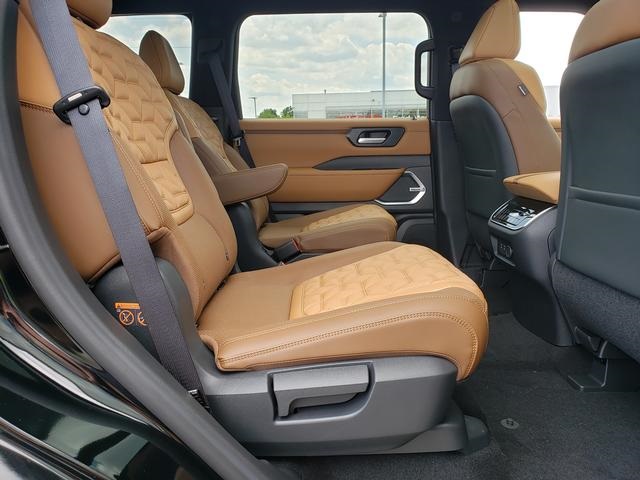 new 2025 Nissan Armada car, priced at $77,951