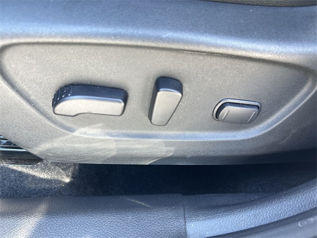 used 2019 Nissan Rogue car, priced at $18,940