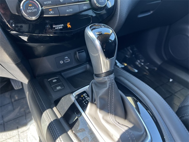used 2019 Nissan Rogue car, priced at $18,940