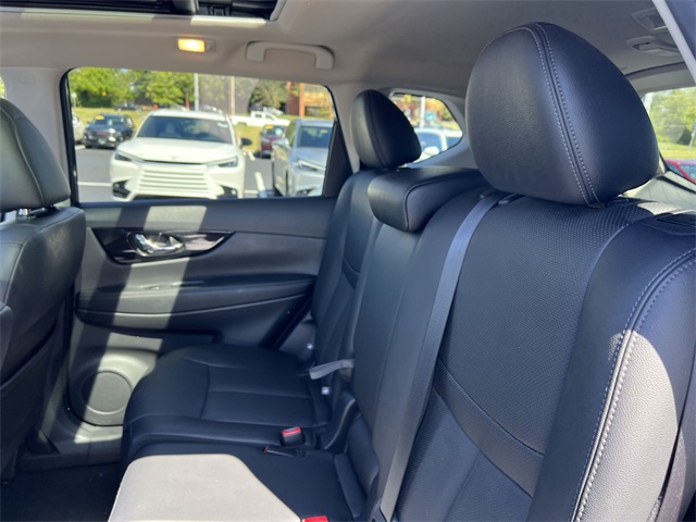 used 2019 Nissan Rogue car, priced at $18,940