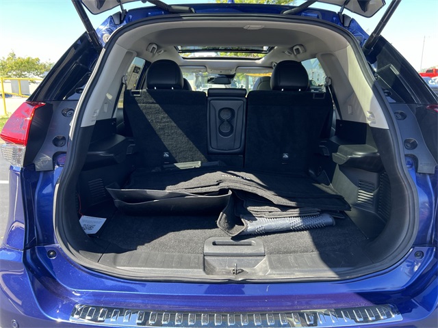 used 2019 Nissan Rogue car, priced at $18,940