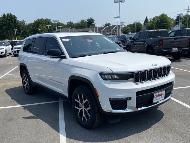 new 2025 Jeep Grand Cherokee L car, priced at $42,927