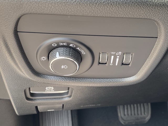 new 2025 Jeep Grand Cherokee L car, priced at $42,927