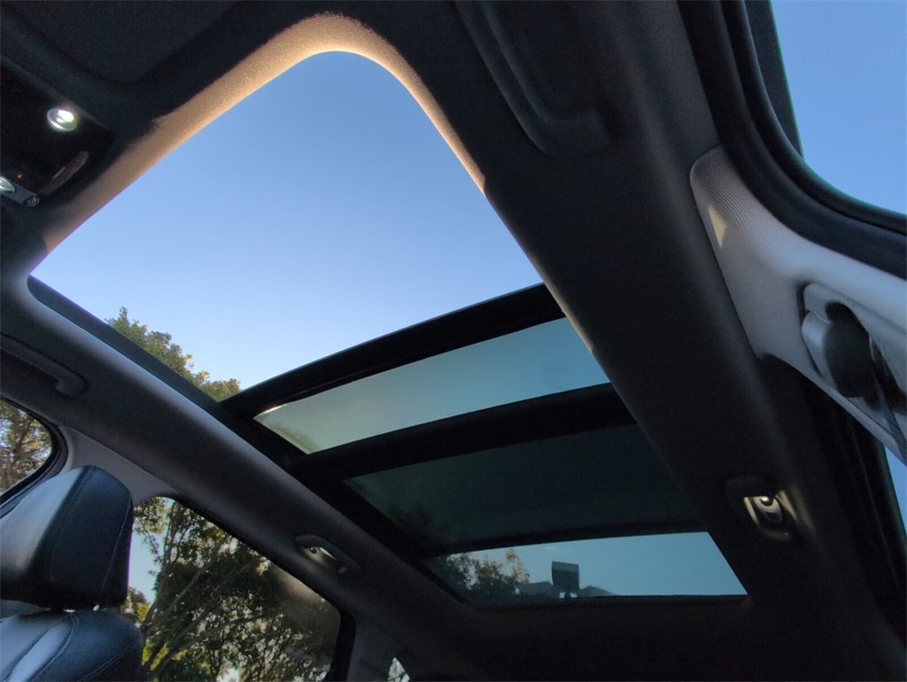 used 2021 Kia Sorento car, priced at $21,000