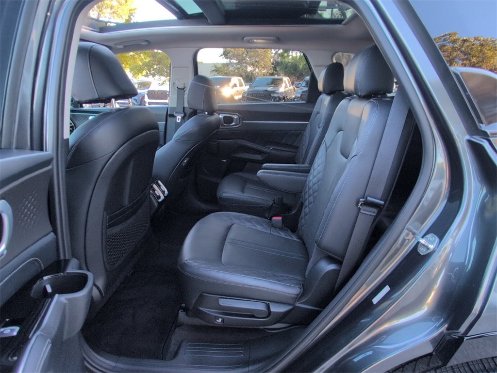 used 2021 Kia Sorento car, priced at $21,000