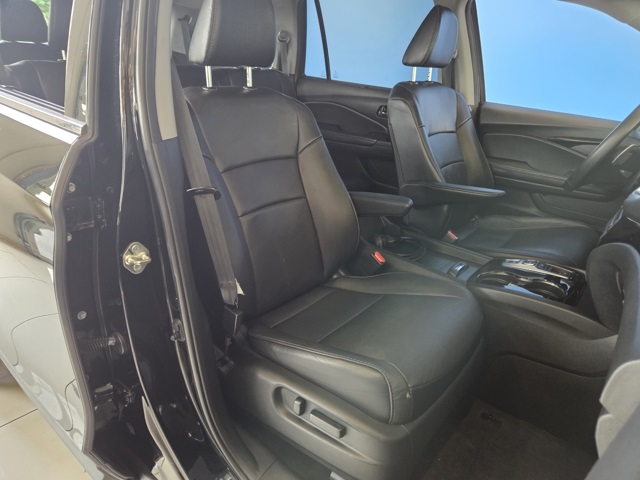 used 2018 Honda Pilot car, priced at $23,677