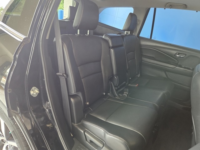 used 2018 Honda Pilot car, priced at $23,677