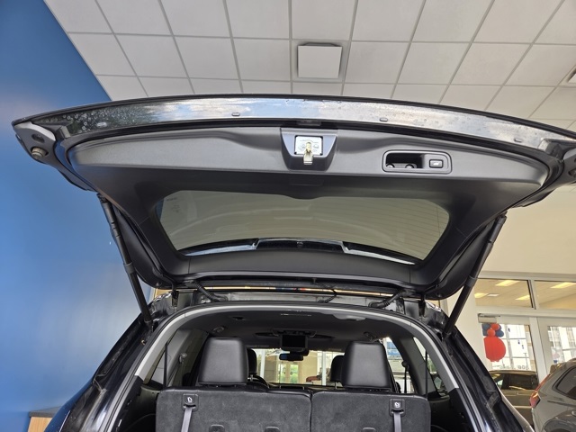 used 2018 Honda Pilot car, priced at $23,677