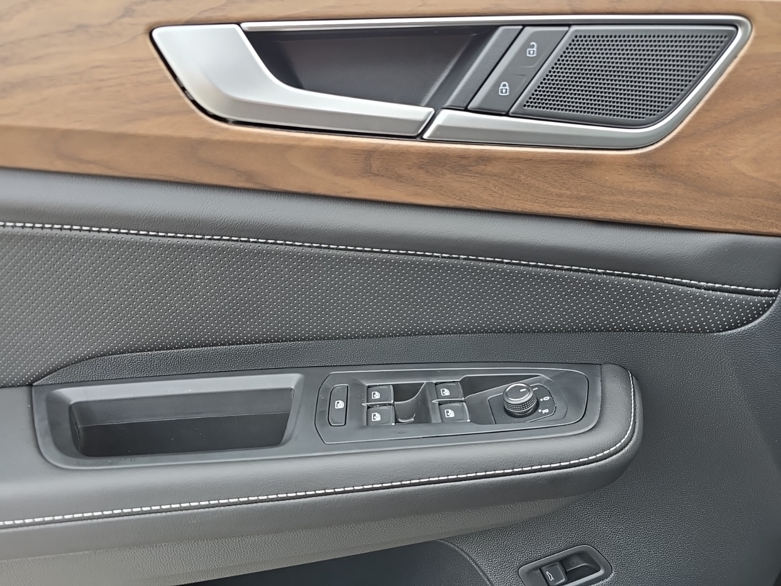 new 2026 Volkswagen Atlas car