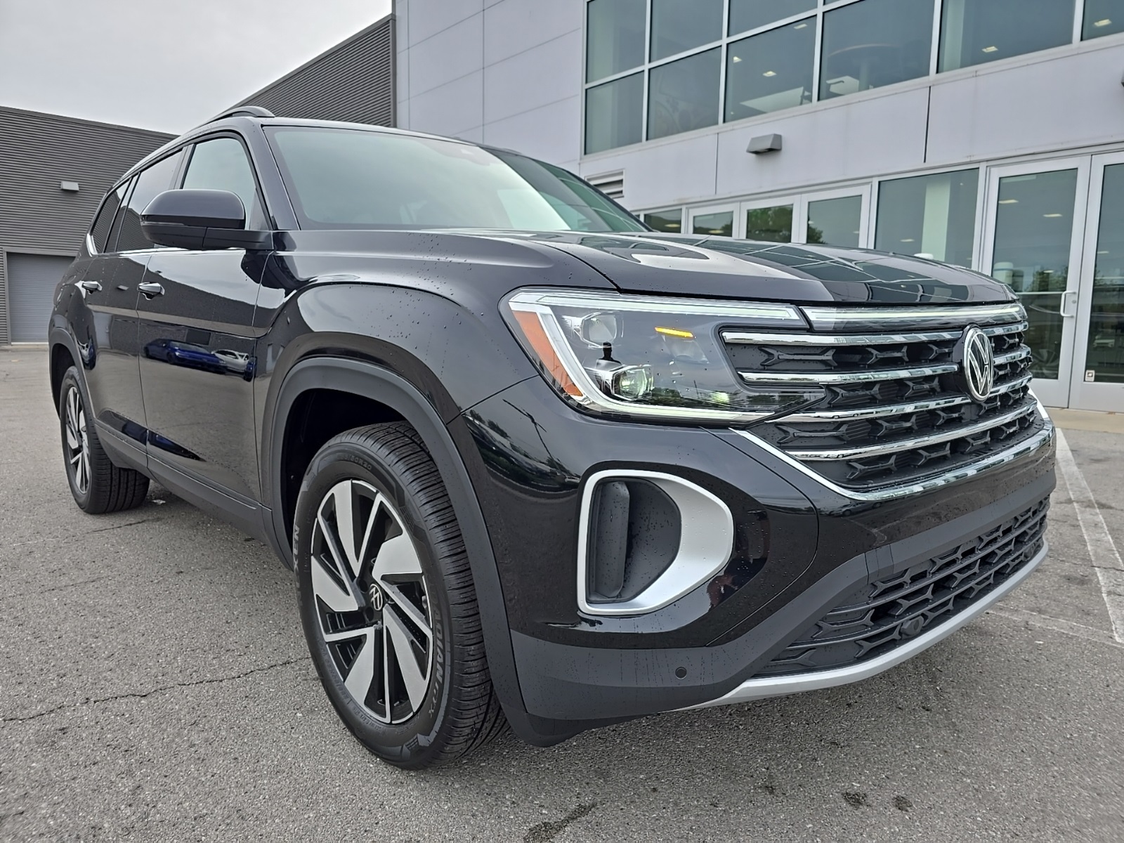 new 2026 Volkswagen Atlas car