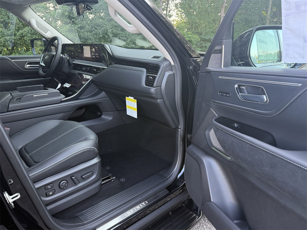 new 2025 INFINITI QX80 car, priced at $94,840