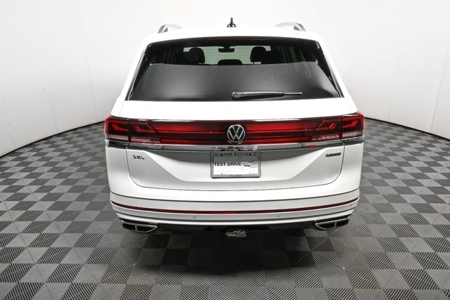new 2025 Volkswagen Atlas car, priced at $58,028