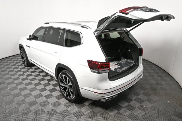 new 2025 Volkswagen Atlas car, priced at $58,028
