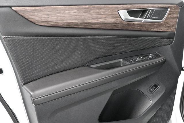new 2025 Volkswagen Atlas car, priced at $58,028