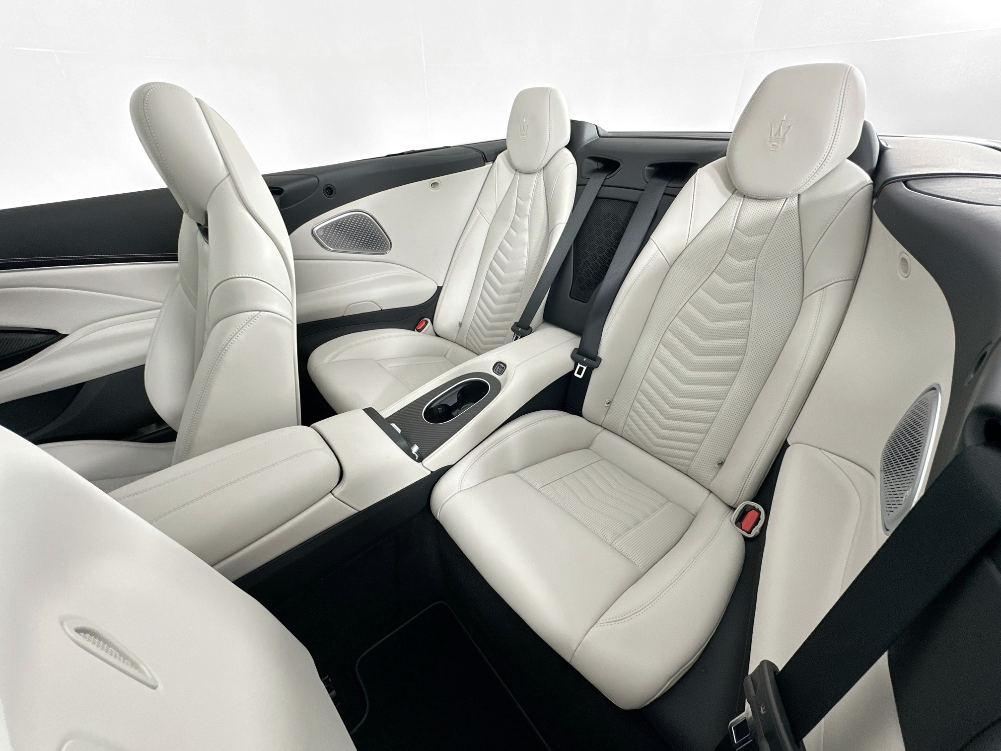 new 2025 Maserati GranCabrio car, priced at $187,055