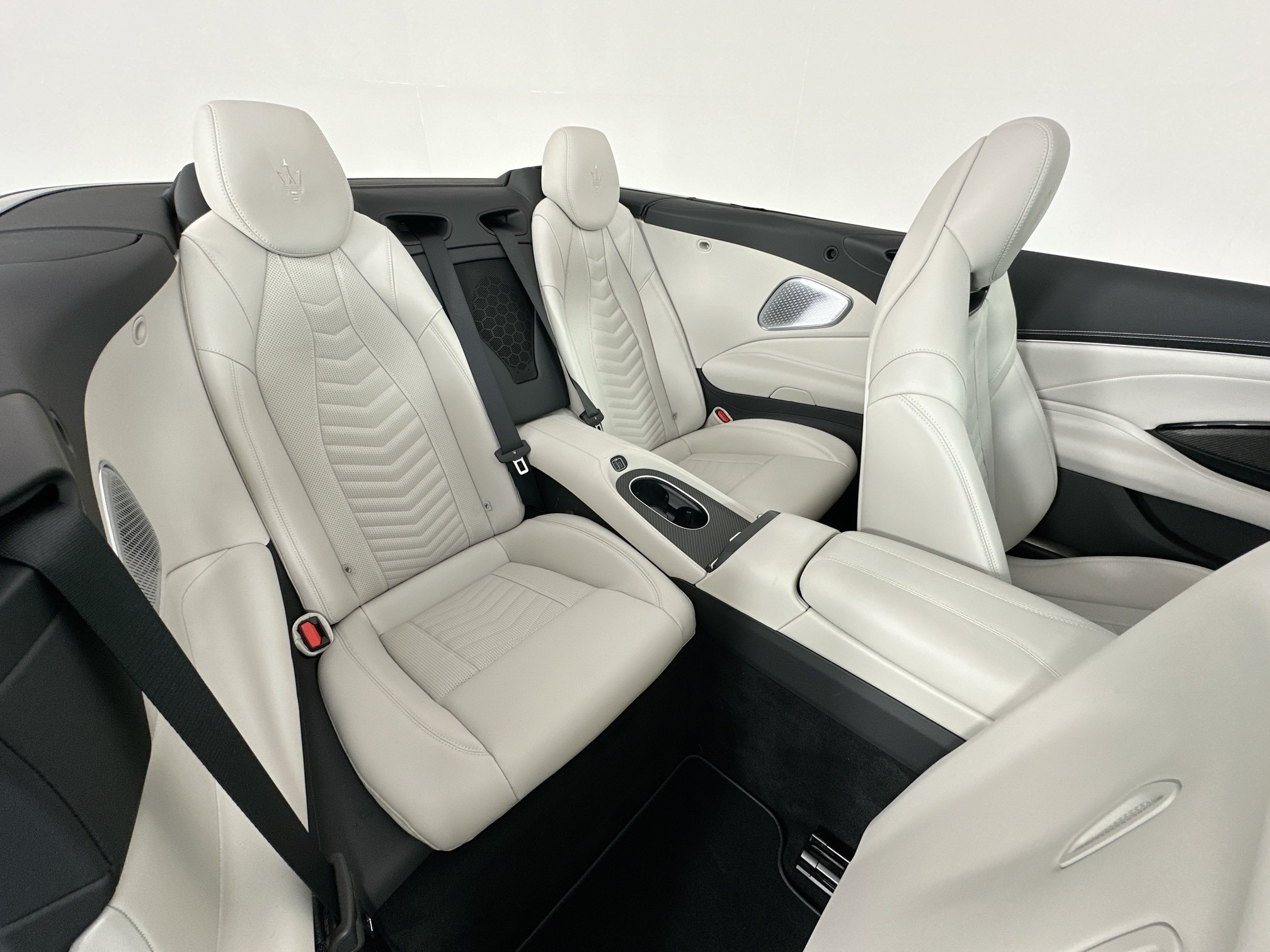 new 2025 Maserati GranCabrio car, priced at $187,055