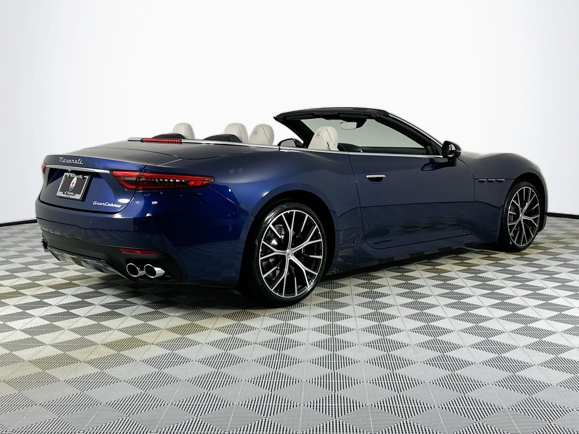 new 2025 Maserati GranCabrio car, priced at $187,055