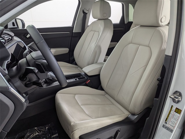 used 2023 Audi Q3 car, priced at $29,981