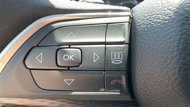 new 2025 Jeep Grand Cherokee car, priced at $42,848