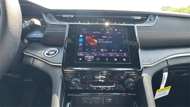 new 2025 Jeep Grand Cherokee car, priced at $42,848