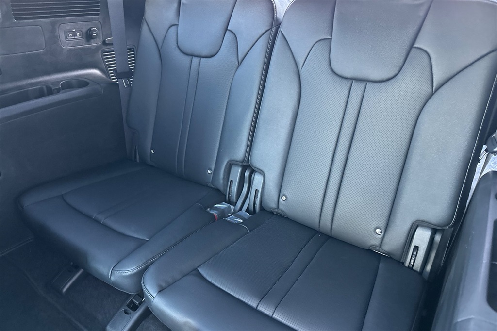 new 2026 Kia Sorento Plug-In Hybrid car, priced at $56,105